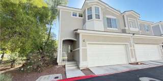 Fully Furnished Green Valley Ranch Townhome Near The District Gallery 1