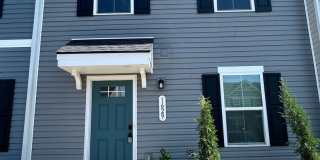 3 Bedroom 2.5-Bath Home Gallery 1