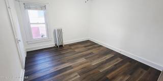 110 Ash Street Gallery 15