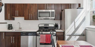 Sun-Filled Furnished 1BR in the Heart of Capitol Hill! Gallery 8
