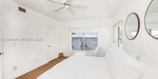 9940 Collins Ave Gallery 14