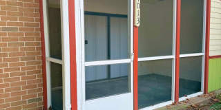 Now available! Charming 2 bed / 1 bath condo in a prime Tallahassee location. Gallery 1