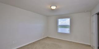 Beautiful Townhome at Magnolia Park! Gallery 17