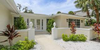 ** LUXURY PARK SHORE STUNNING FULLY REMODELED MODERN UNFURNISHED 3/2 PRIVATE LARGE PATIO HOME WITH PRIVATE PARK SHORE BEACH ACCESS ** NO HOA ** MOVE IN TODAY ** Gallery 18