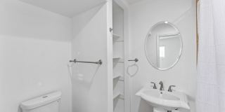 *Limited Move In Special for April Lease Start Date- $750 Off First Month's Rent! *OCEAN VIEWS! Renovated 2 Bed, 2.5 Bath Townhome in San Clemente! Gallery 27