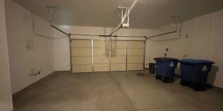 BEAUTIFUL AND SPACIOUS ALMOST BRAND NEW 2 STORY HOME AVAILABLE! Gallery 27