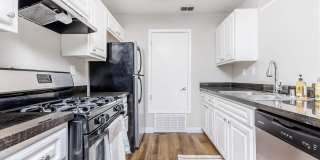 Avery at TownCentre Gallery 28