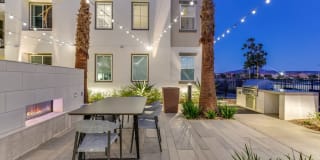 Sola at Pacific Highlands Ranch Gallery 15