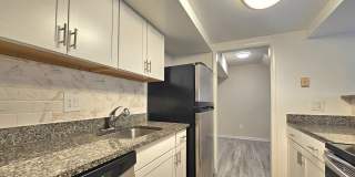 8612 WALUTES Circle Gallery 7