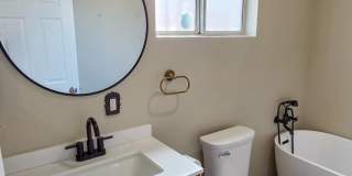 5 Bed 3 Bath House Available Now! Gallery 17