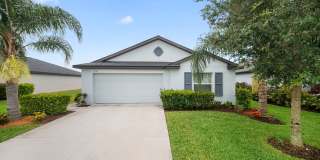 Stunning New construction home in North Fort Myers Gallery 1