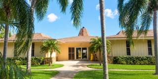 500 Village Green Cir W Gallery 1