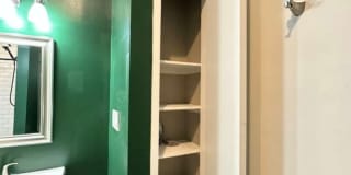 Beautifully Renovated 3BR Rowhome Near Johns Hopkins – Gated Parking + Modern Upgrades Gallery 43