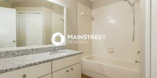 1411 Delano Trent Street Gallery 9