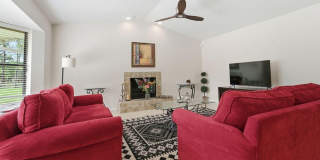 5562 Reynolds Road Gallery 5