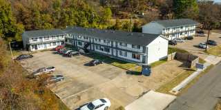 The View: 1 & 2 Bedroom Apartments with All Inclusive Utilities Option Gallery 9