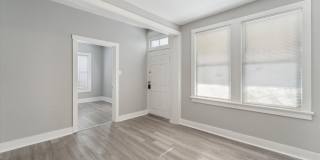Large Near Downtown 2BR/2BA House For Rent Gallery 5