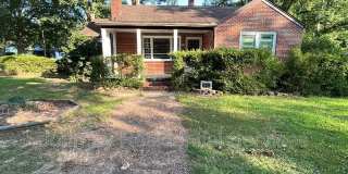 539 W. Weatherspoon Street Gallery 1