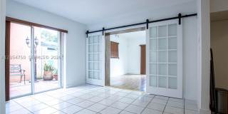16227 SW 139th Ct Gallery 4