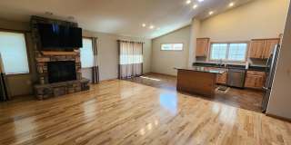 Onalaska Home in 55+ Community Gallery 1
