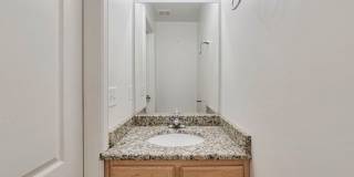 Beautiful 2 Story Home w attached 2 car garage Gallery 21