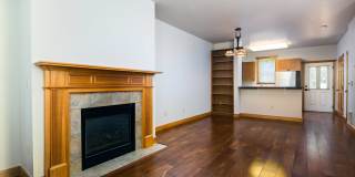 Pacific Pointe Apartments Gallery 18