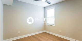 2142 Oakland Street Gallery 13