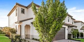Annual rental - 3 bedroom / 2.5 bath - Fully furnished Gallery 1