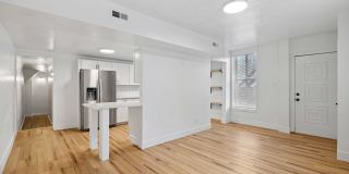796 Hazelwood Avenue Gallery 3