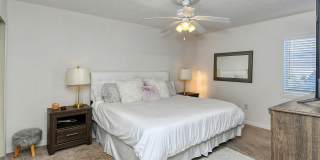 1877 TOUCAN WAY Gallery 17