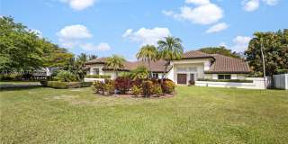 9717 SW 111th Ter Gallery 33