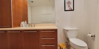 Luxury Apartment Right On The Beach In Lauderdale By The Sea!!! Seasonal rental Gallery 10