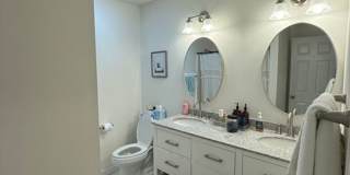 Spacious 4BR Home in Seven Oaks with Garage & Fenced Yard Gallery 16