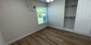 385 Gallery 23
