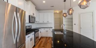 Amazing and peaceful 3/2.5 home in Austin! Amazing and peaceful 3/2.5 home in Austin! Gallery 9