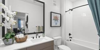 Marlowe Jacaranda Gallery 32