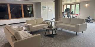 Willow Creek Apartments Gallery 1