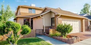 One of a kind Furnished Home with gorgeous back yard! Gallery 1