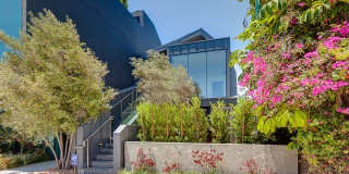 209 Hollister Ave Gallery 1