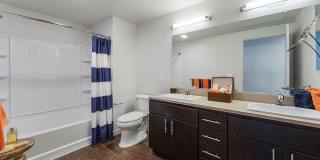 The Artisan Gallery 14