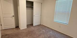 Modern 3-Bedroom Home Built in 2023 – Prime Tucson Location Gallery 16