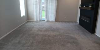 3 Bedroom, 2 Bathroom Home! Schedule a Showing! Gallery 7