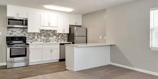 Arbor Creek Apartment Homes Gallery 3