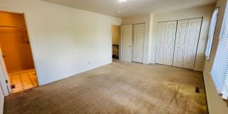 4 Bedroom 3.5 Bath Townhouse Gallery 20
