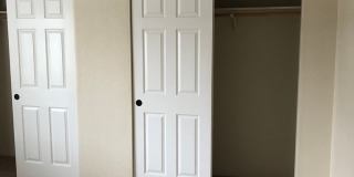 2 Bedroom, 2.5 Bathroom Townhouse in White City Gallery 11