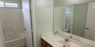 AMERICANA Property Mgmt - 2 story 4 Beds + Loft + Office  in the Gated Community in East LV Gallery 29