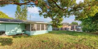 1248 LAZY LAKE ROAD W Gallery 19