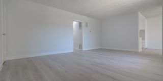 4060 Stevely Avenue Gallery 9