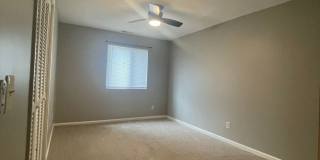Large first floor condo for rent! 1034-3 Blue Ridge Dr. Gallery 20