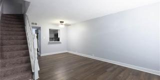 6200 RIVERSIDE Drive Gallery 2